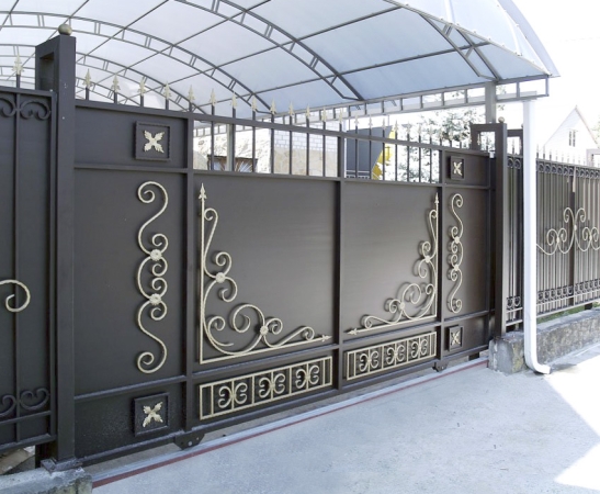 Металлические ворота в Черкесске