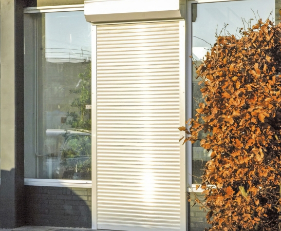 Рольставни на двери в Черкесске