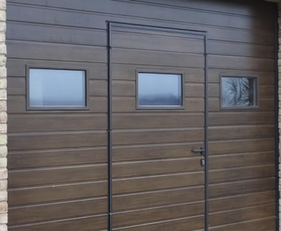 Ворота с окнами в Черкесске